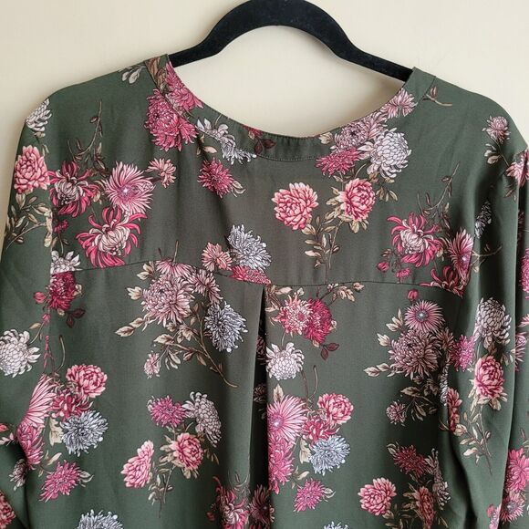 Forever 21 Womens Tunic Blouse Plus Size 1x Olive Green Pink Florals Roll Tab - Picture 6 of 10